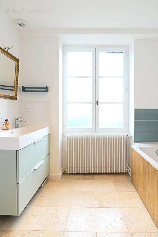 Maison à SENNECEY-LE-GRAND