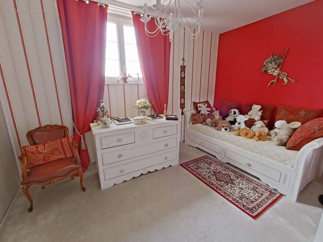 Maison à SAINT-JUST-SAINT-RAMBERT