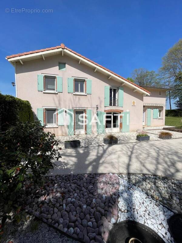 Photo 1 - Maison à TERRE-CLAPIER
