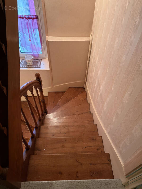 Maison à CHATELLERAULT