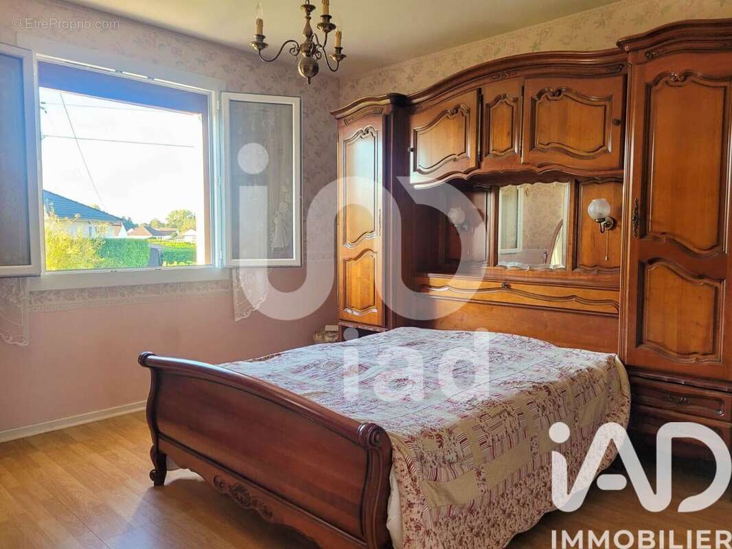 Photo 9 - Maison à ESTIVAREILLES