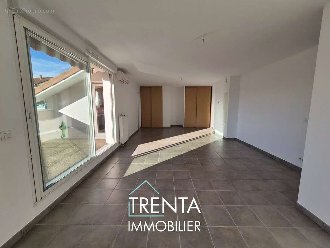 Appartement à VOIRON