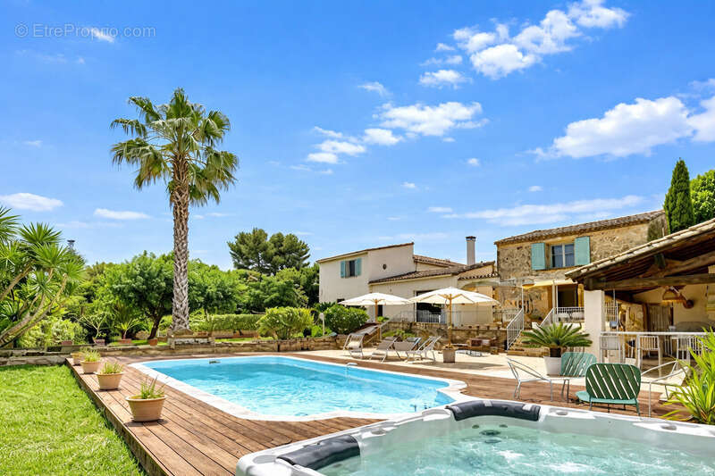 Maison à AIGUES-VIVES