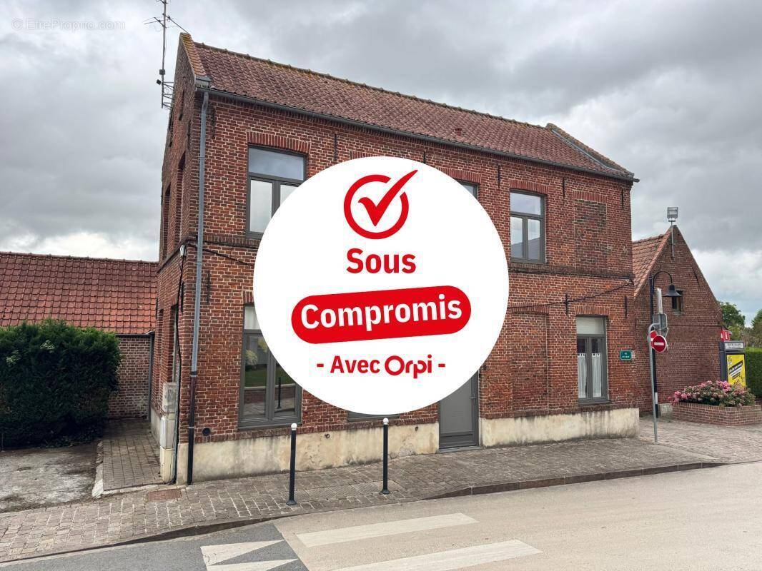 Appartement à PERONNE-EN-MELANTOIS