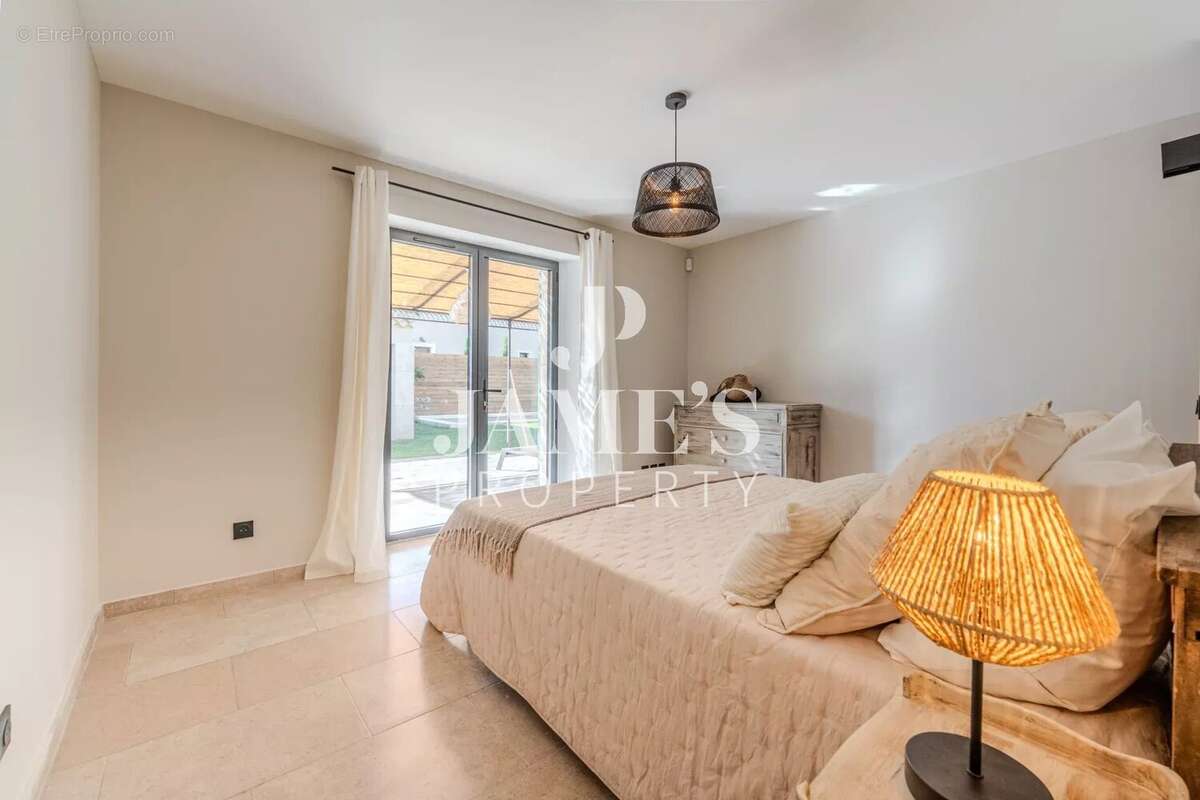 Maison à SAINT-REMY-DE-PROVENCE