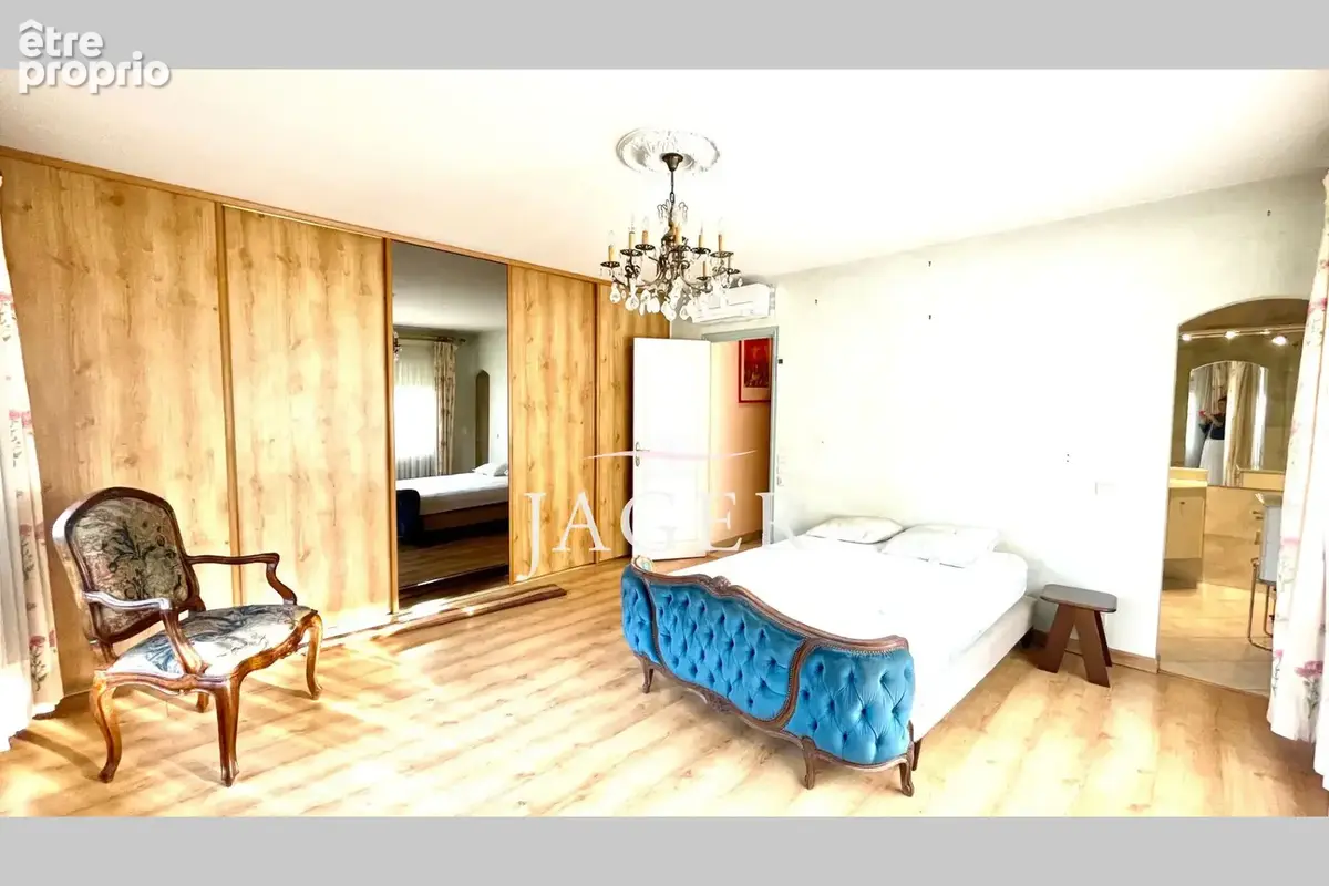 Appartement 104 m² à Sainte-Maxime  - photo 9