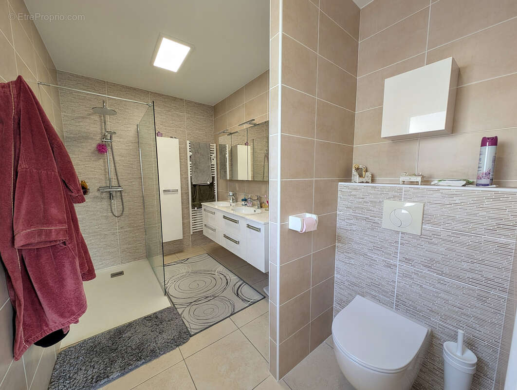 Magnifique villa plain pied avec piscine - photo 10