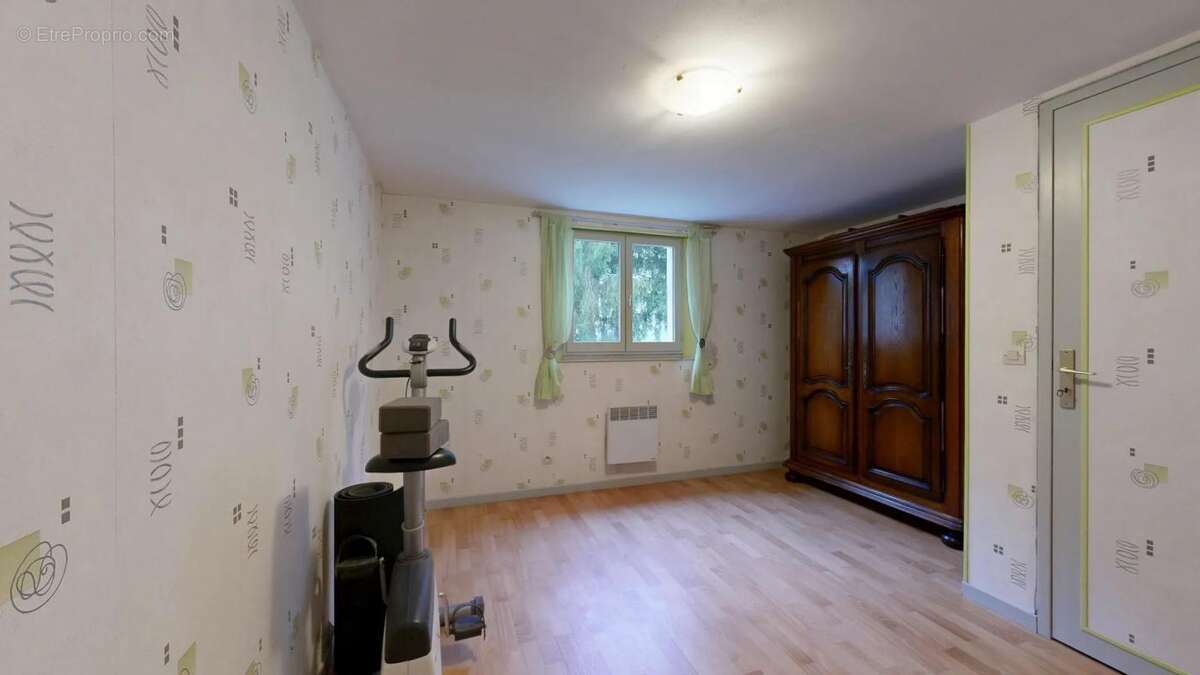 Maison à COMPREIGNAC