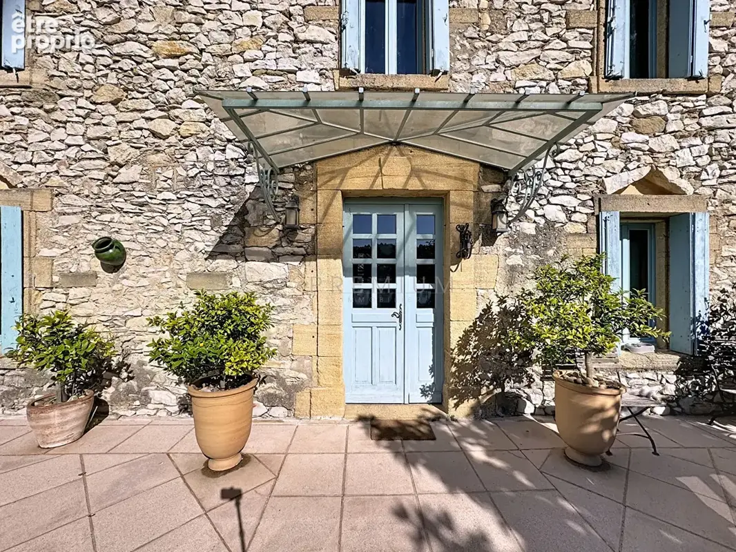 Propriété de caractère aux portes d'Uzès - Mas en pierre, parc arboré et piscine - photo 6