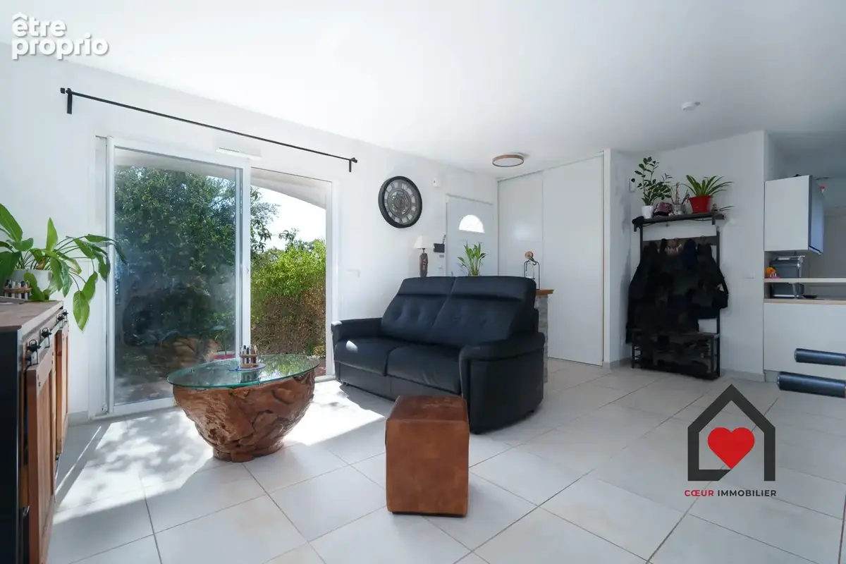 Maison 5 pièces 115 m² à vendre à Servian (34290) - photo 3