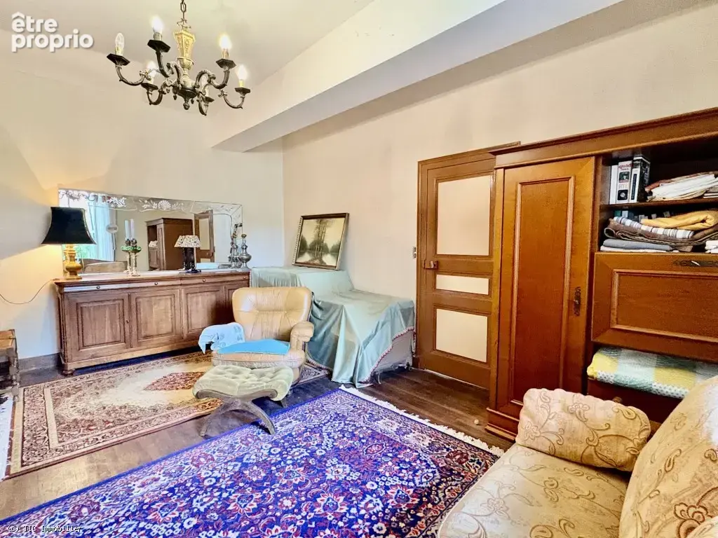 Très Beau Logis avec 6 chambres et Grand Terrain près de Ruffec - photo 11