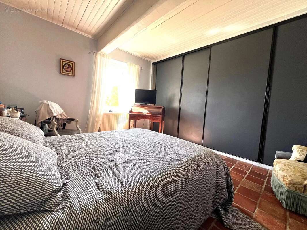 Maison à ESCORNEBOEUF