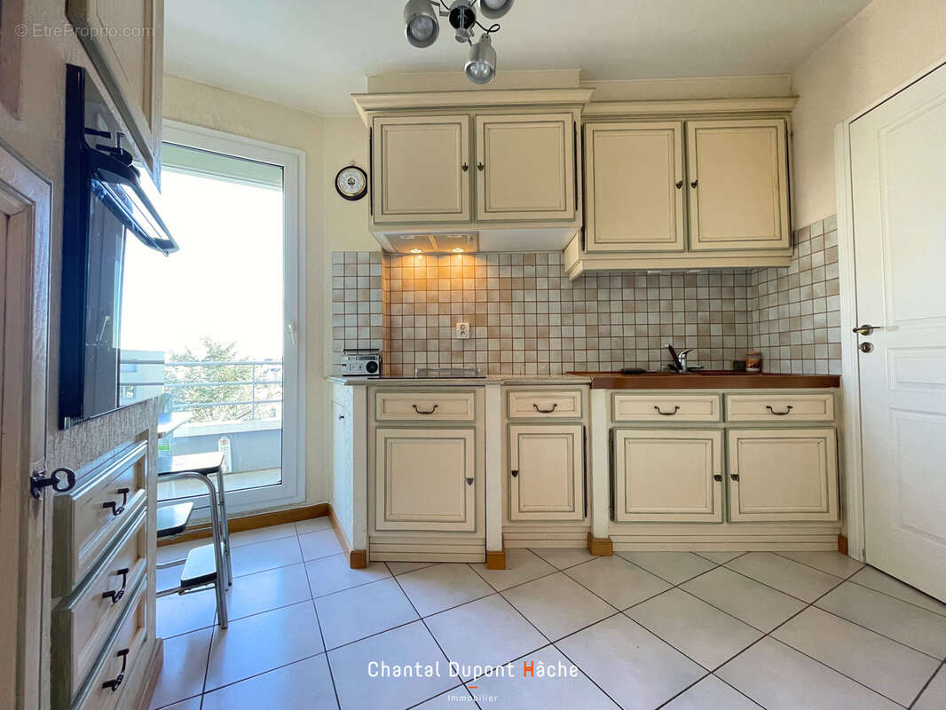 Appartement à MAINVILLIERS