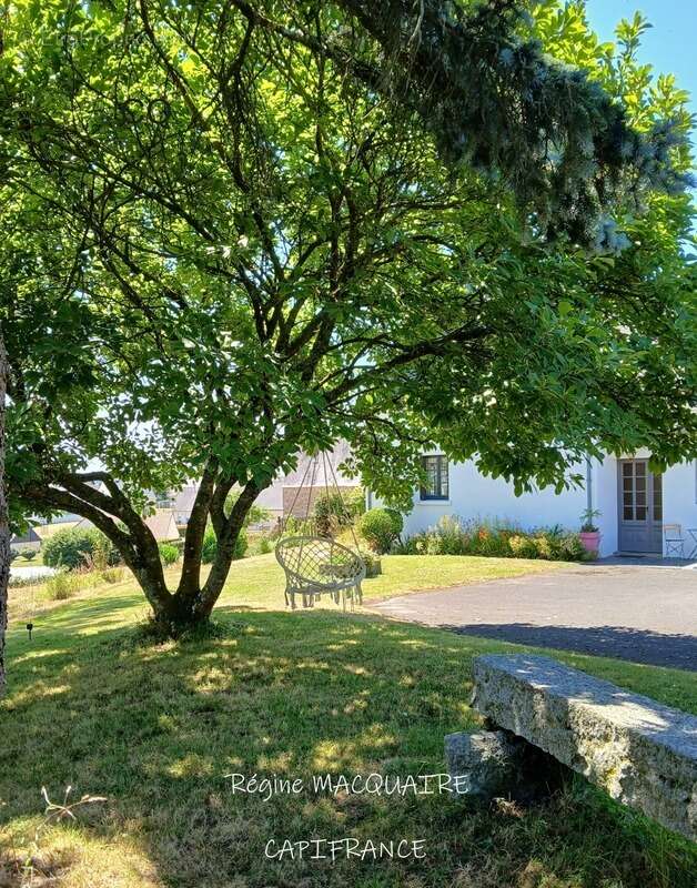 À vendre : Maison mitoyenne de 4 pièces,143 m2 env., 3 chambres sur un terrain de 1500 m2 avec panorama exceptionnel sur la camp - photo 30