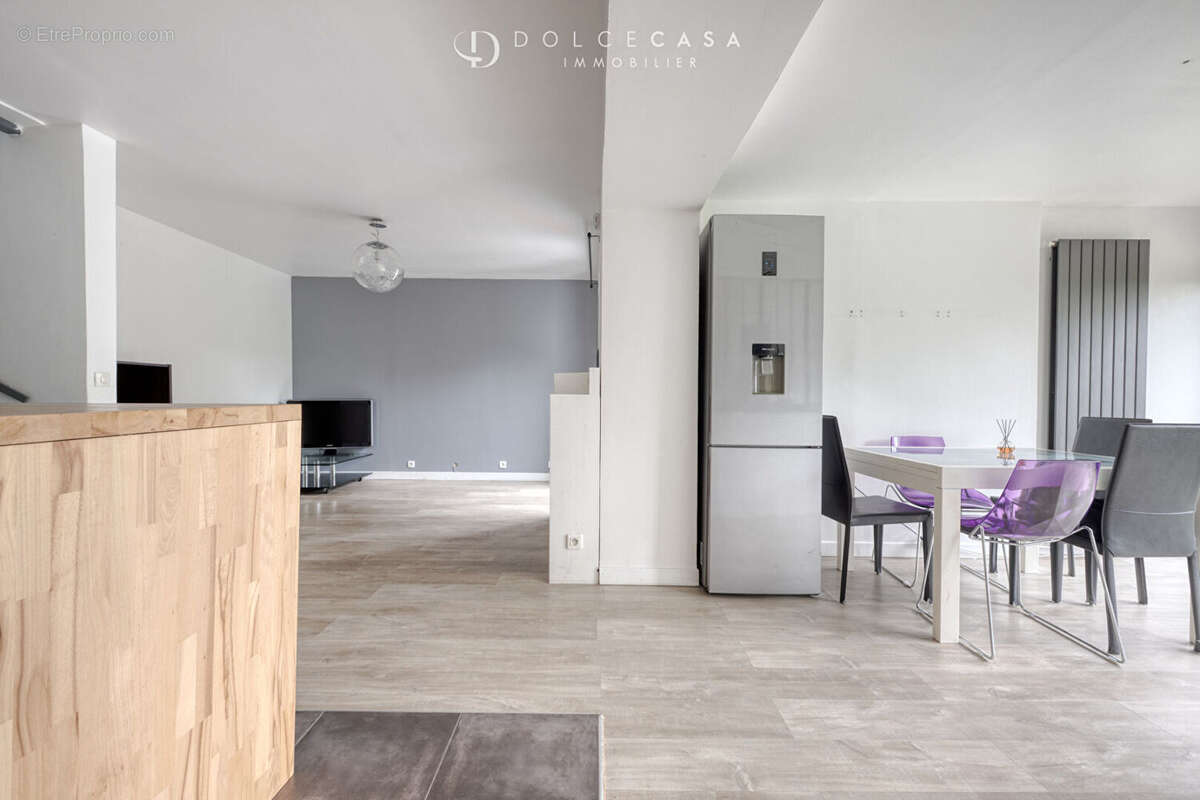 Maison à LE PERREUX-SUR-MARNE