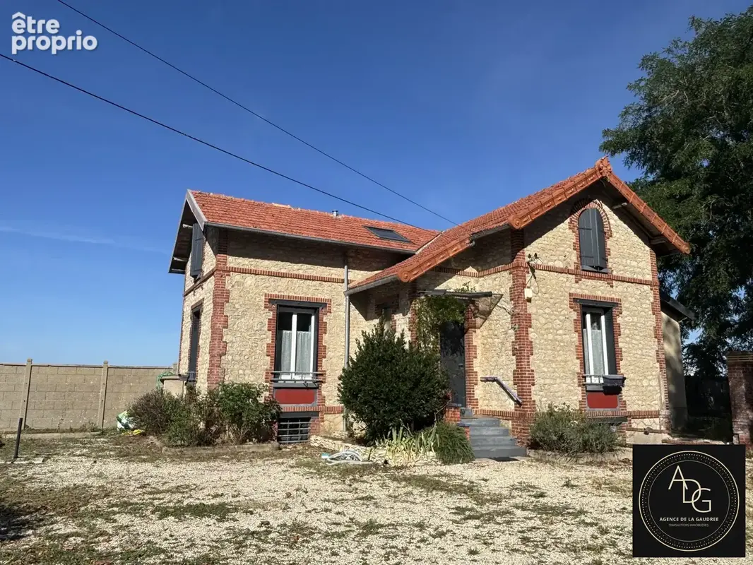 Maison 6 pièces 130 m² à vendre à Sancheville (28800) - photo 3