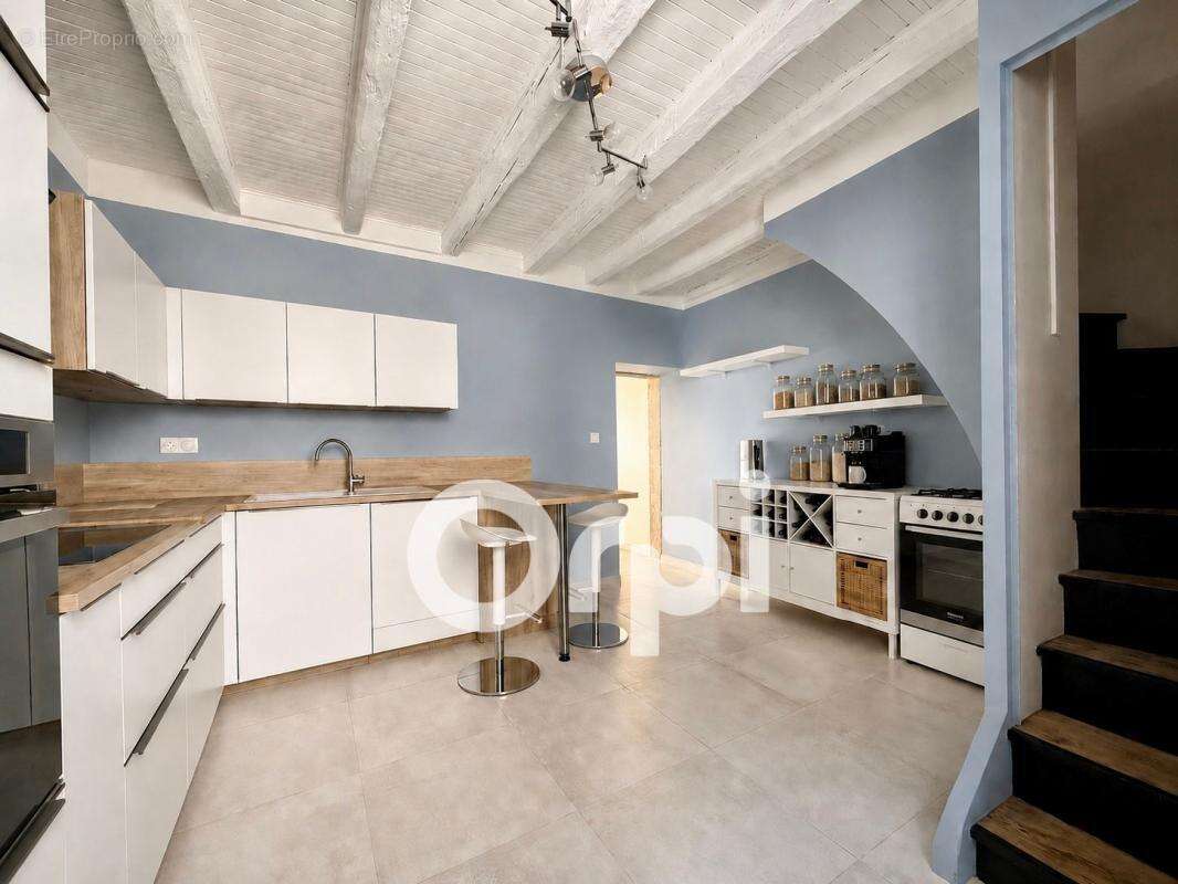 Maison à LA TERRASSE