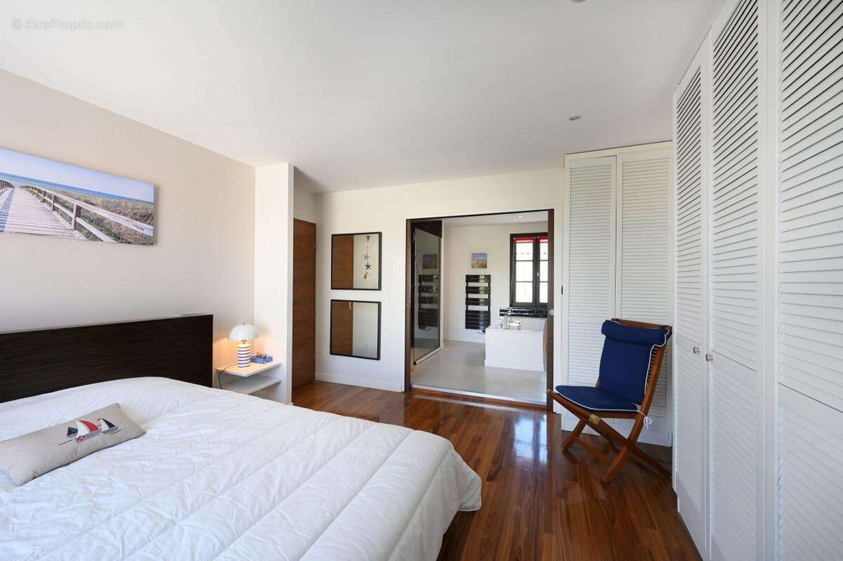 Maison à SAINT-MARTIN-DE-RE