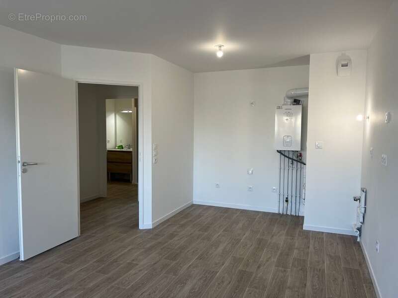 Appartement à CORMELLES-LE-ROYAL