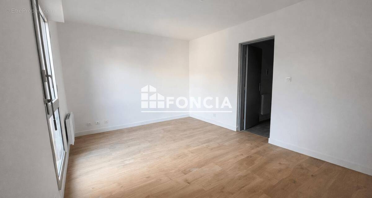 Appartement à UZES