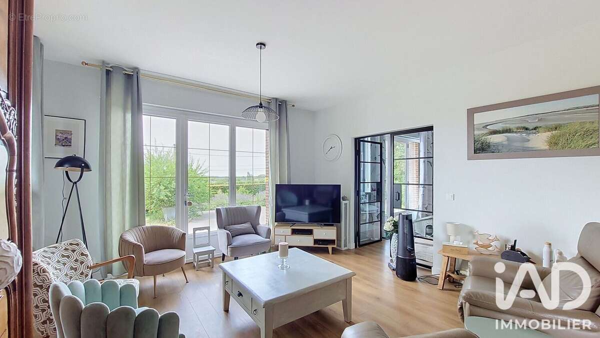 Maison 205 m² à Orsinval  - photo 3