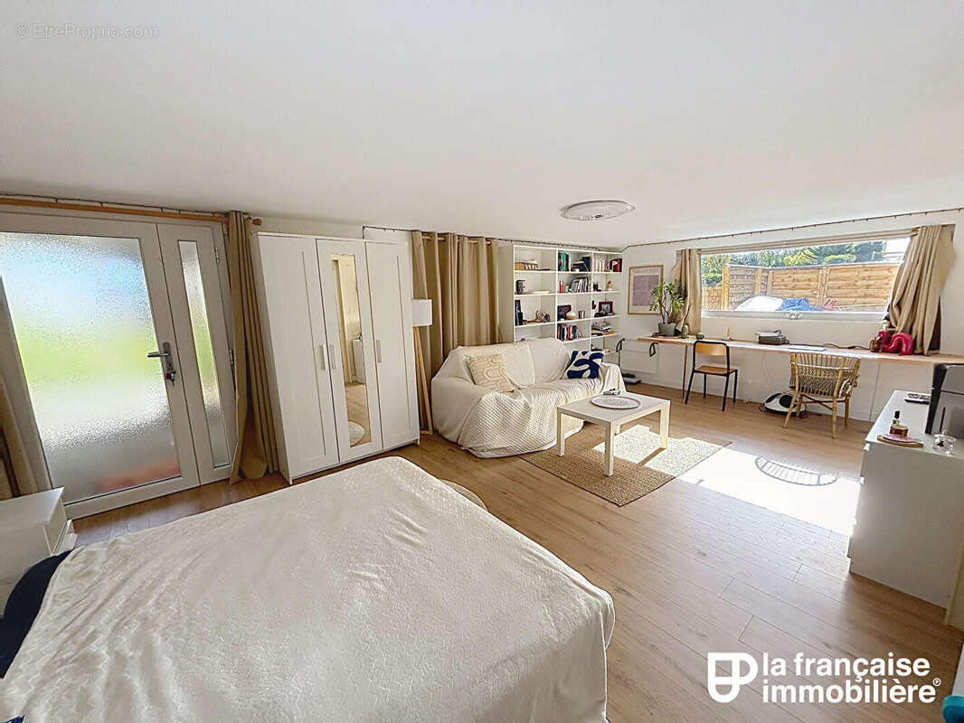 Maison à LE MINIHIC-SUR-RANCE