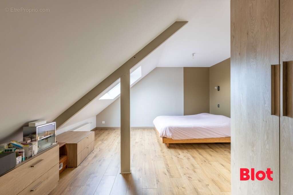 Maison à THORIGNE-FOUILLARD