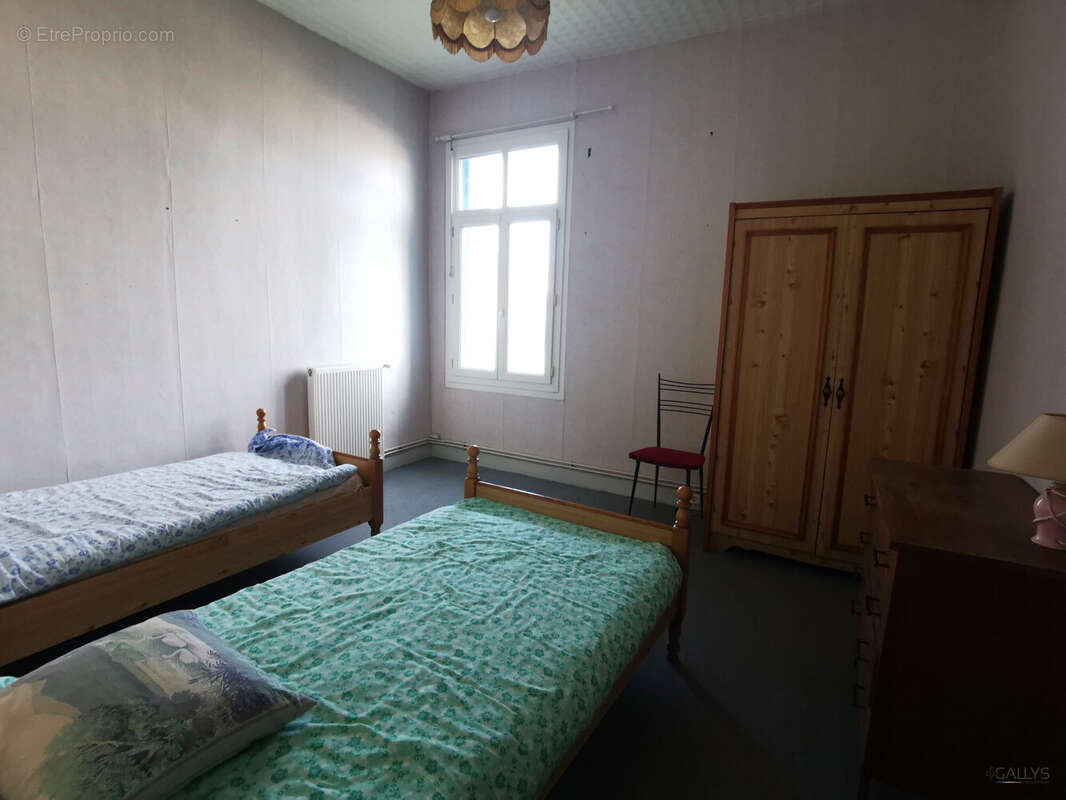 Maison à SAINT-GEORGES-DE-DIDONNE