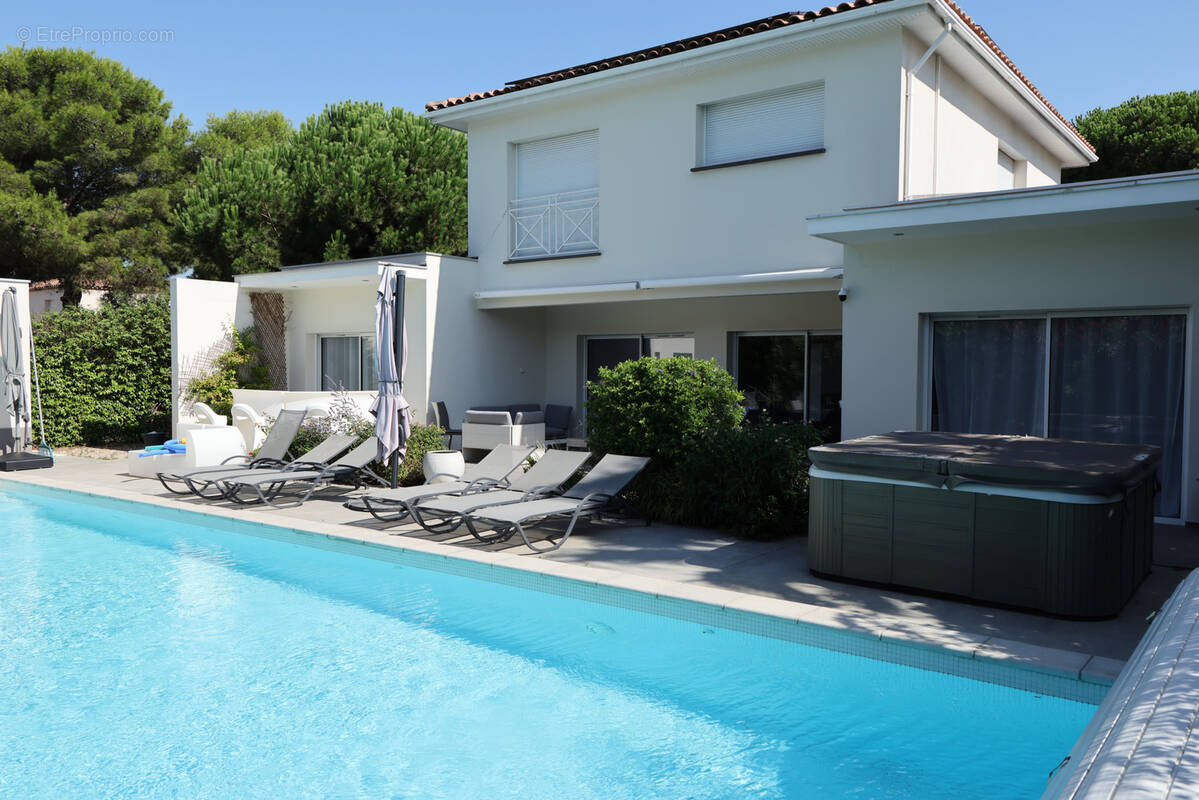 Maison à AGDE
