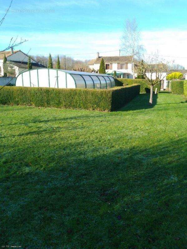 Maison à SAUZE-VAUSSAIS