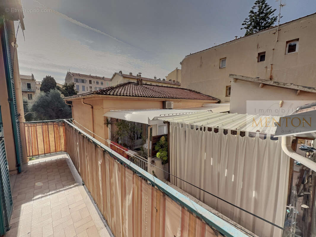 Appartement à MENTON