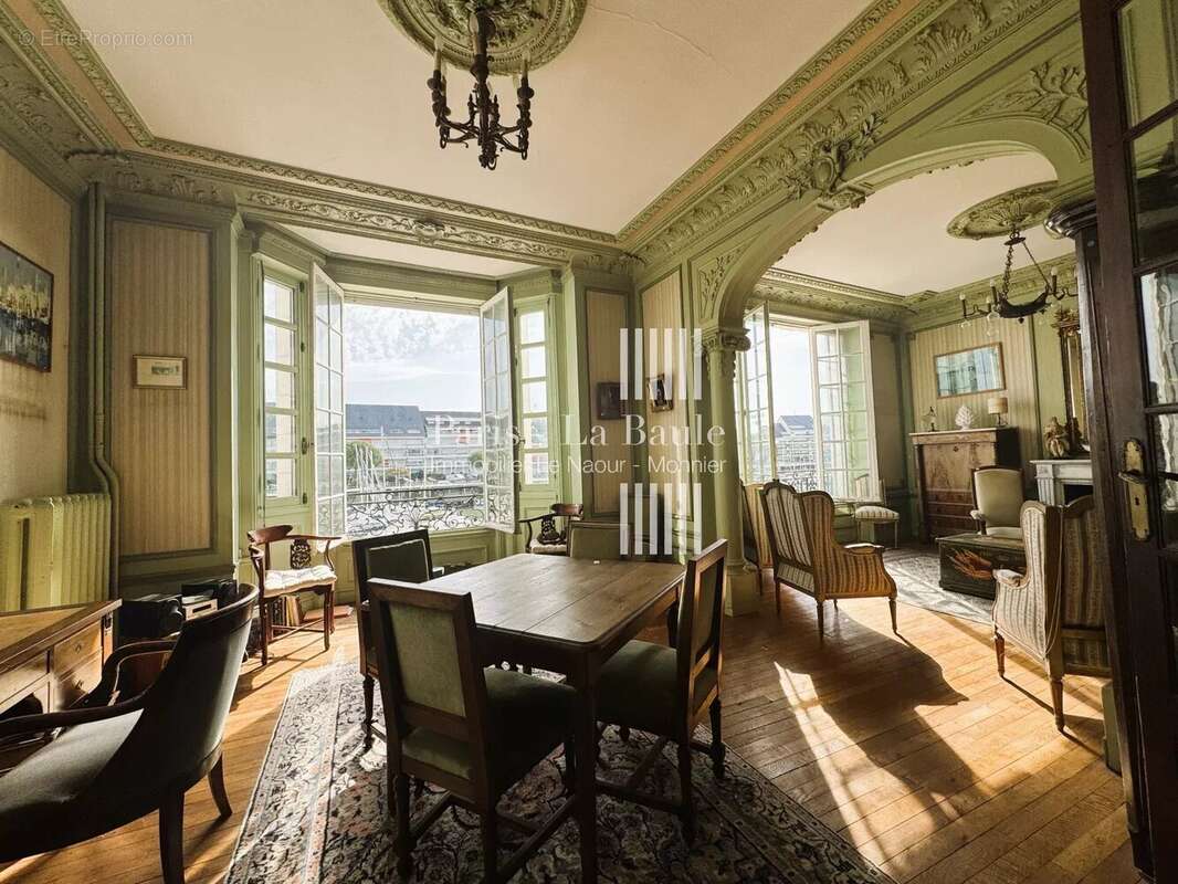Maison à LE POULIGUEN