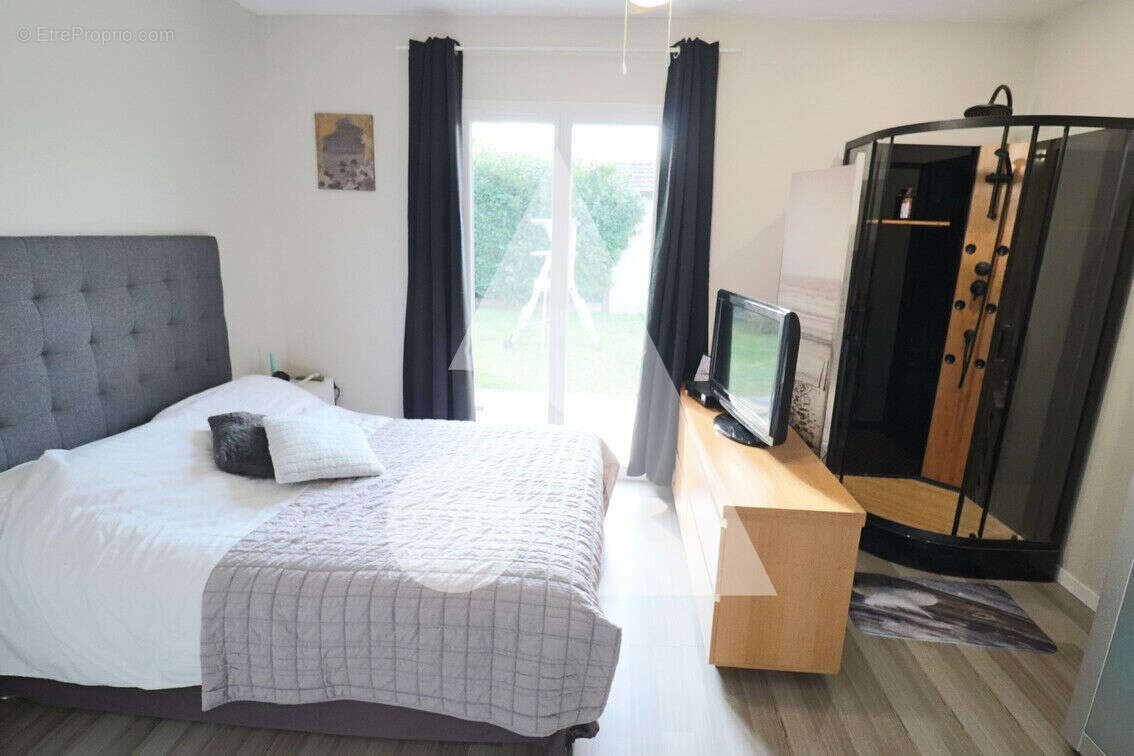 Maison à LA BOISSE