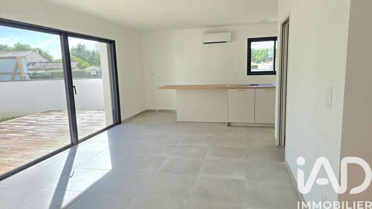 Photo 9 - Maison à BREUILLET