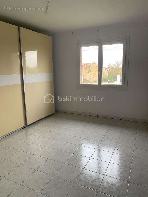 Maison à SAINT-RUSTICE