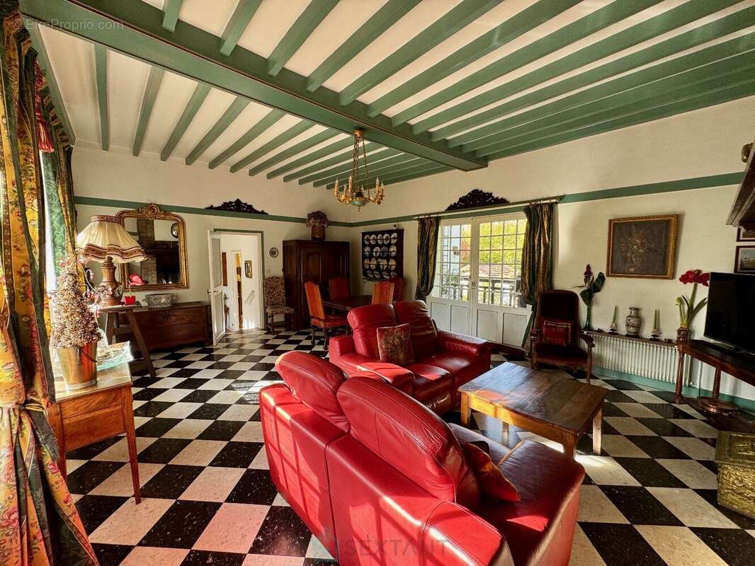 Maison à HAUTE-ISLE