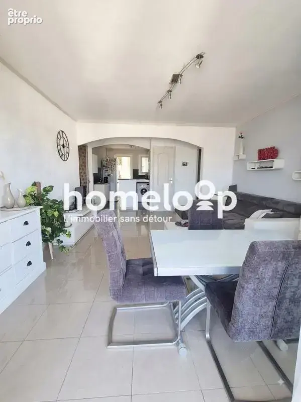 Appartement 68 m² à La Seyne-Sur-Mer  - photo 3