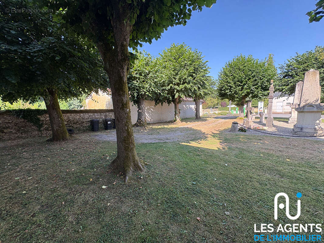 Maison à LAILLY-EN-VAL