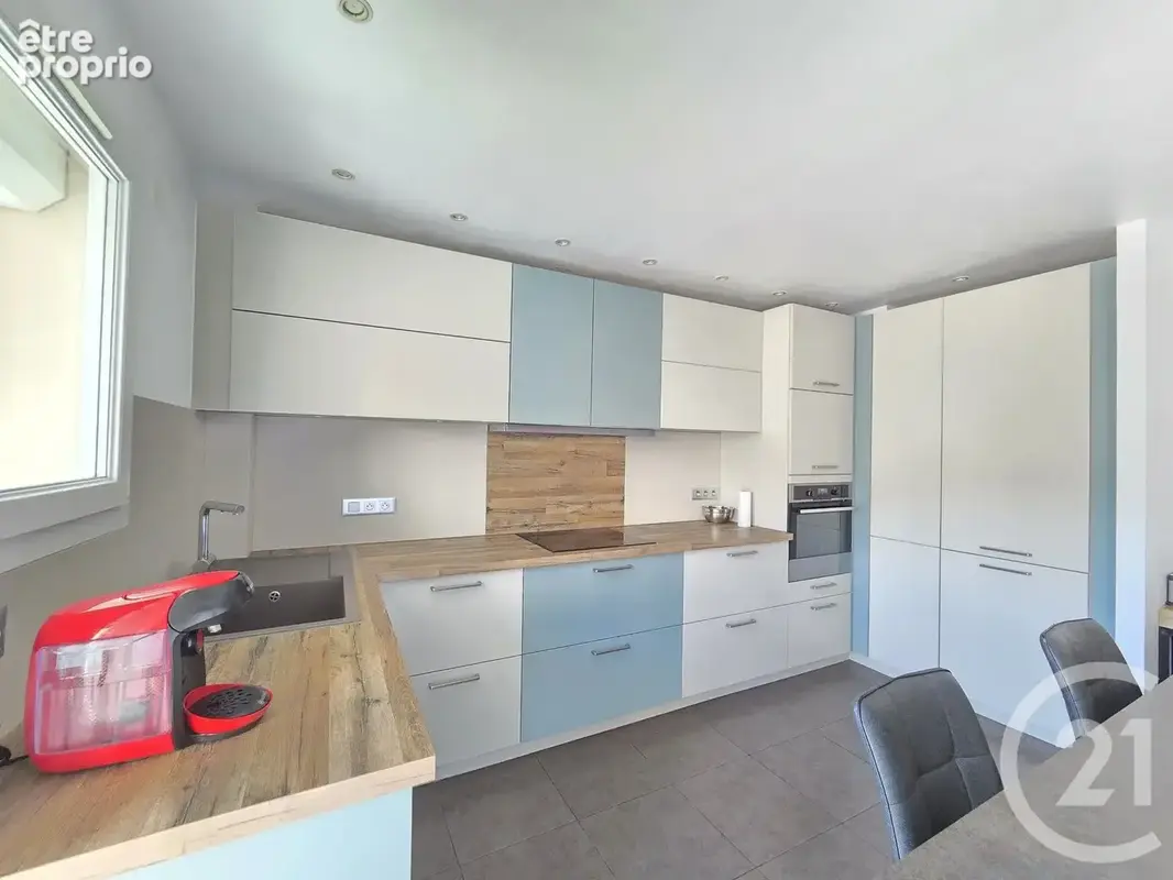 Appartement 77 m² à Toulon  - photo 5