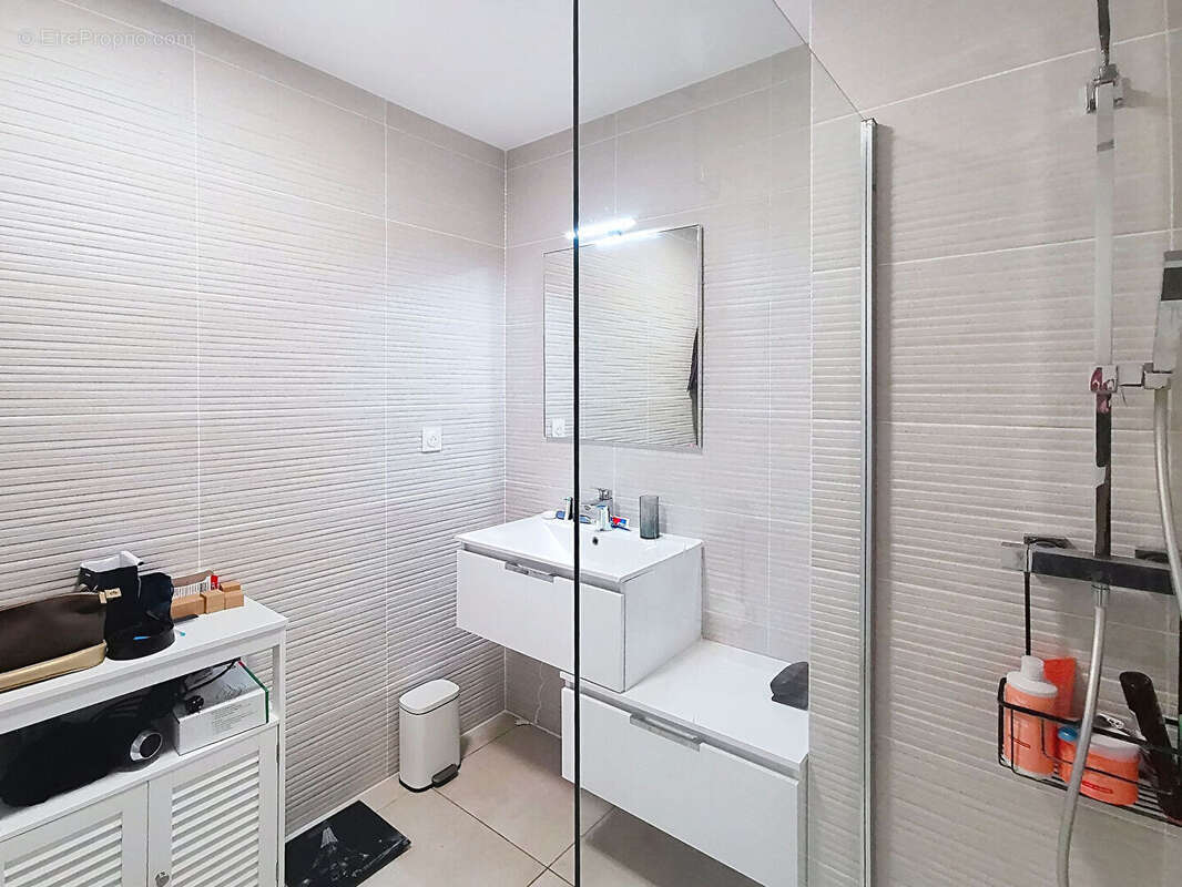 Appartement à NEUVECELLE