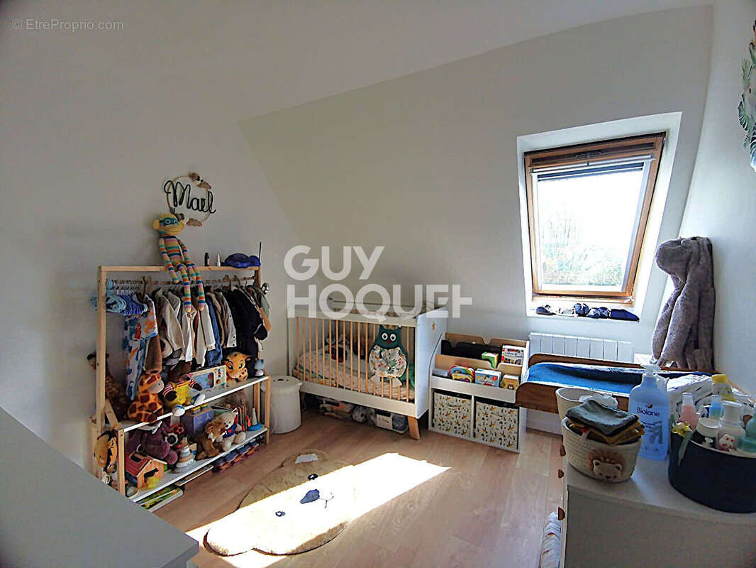 Maison à LA CHAPELLE-D'ARMENTIERES