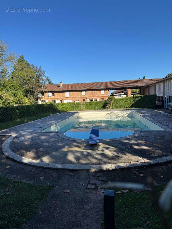 Appartement à RAMONVILLE-SAINT-AGNE