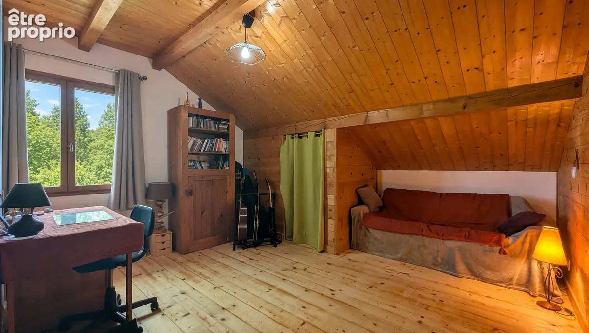 ETERCY - Maison familiale 5 chambres - photo 13