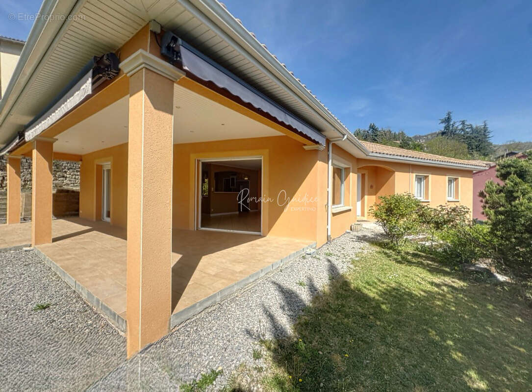 Maison à MILLAU