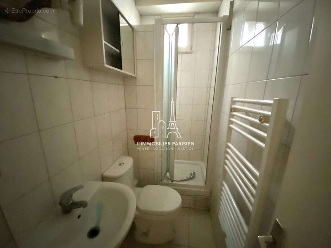 Appartement à PARIS-18E