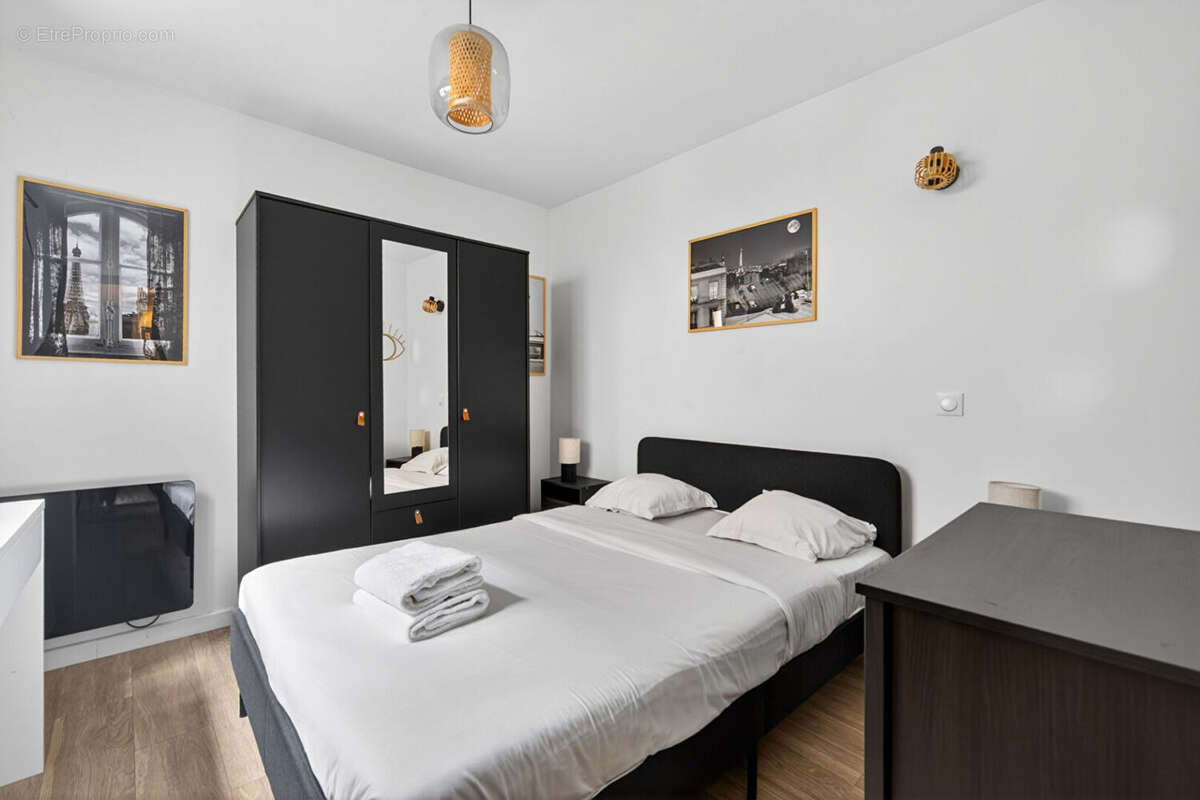 Appartement à PARIS-10E