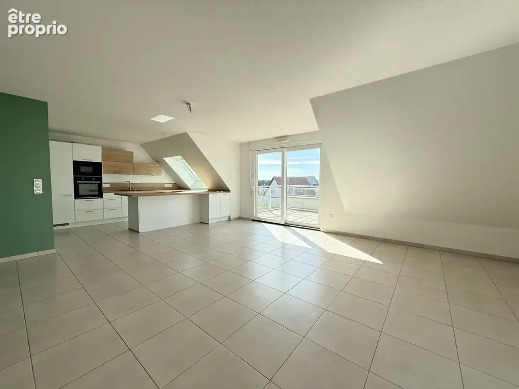 Appartement 3 pièces en attique   80,23 m2 habitables   96,57 m2 au sol - photo 4