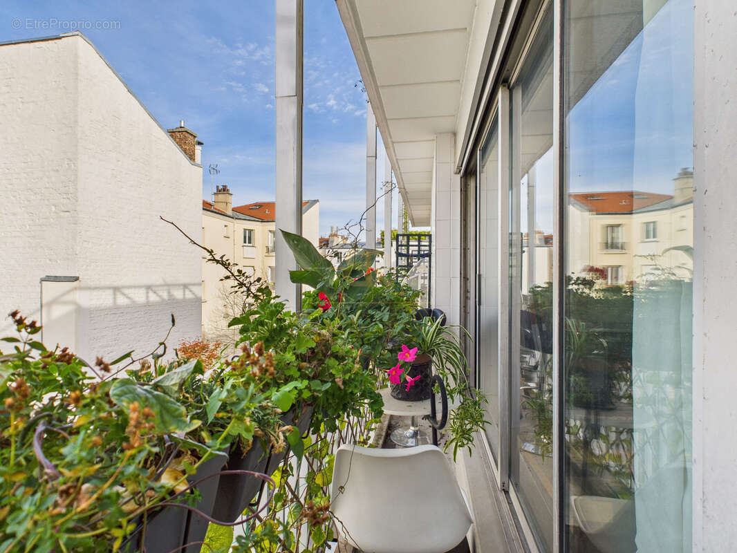 Appartement à PARIS-15E