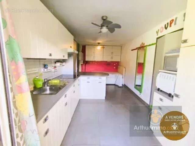 Maison à BORMES-LES-MIMOSAS