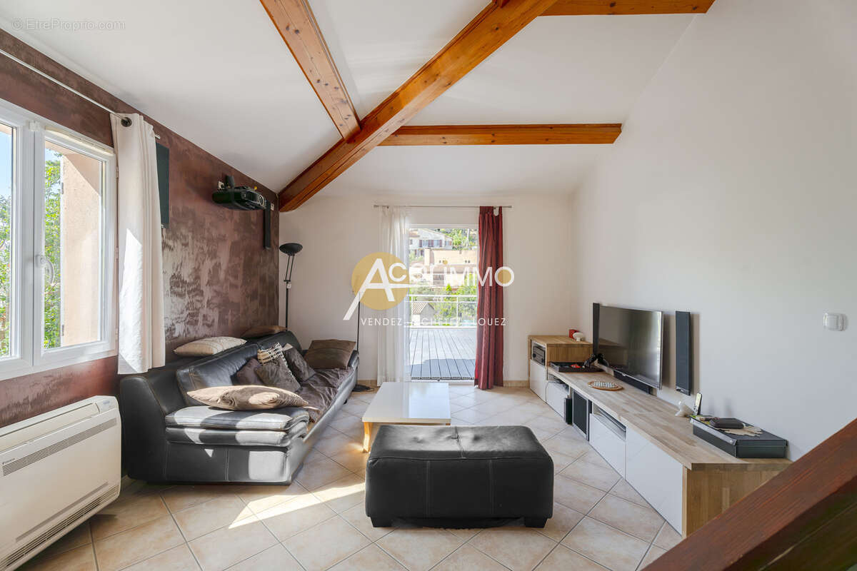 Les 4 chemins des Routes - VILLA T4 sur terrain de 772m2 - photo 12